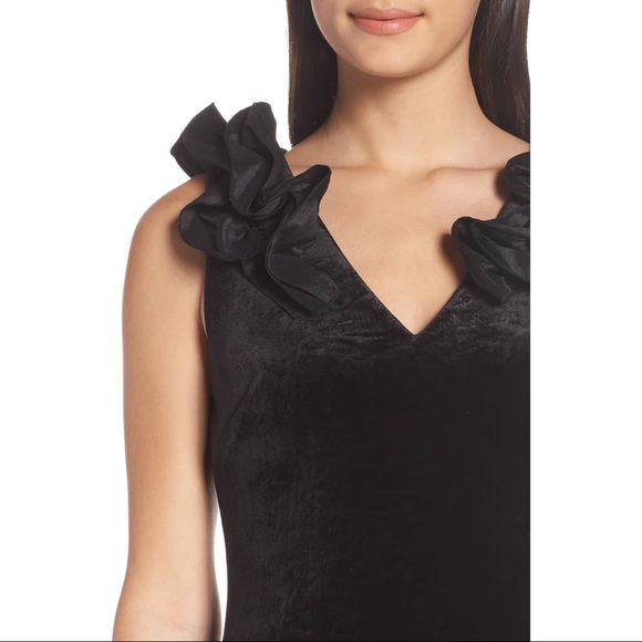 NWT CHELSEA28 Ruffle Velvet Sheath Dress - Picture 8 of 8
